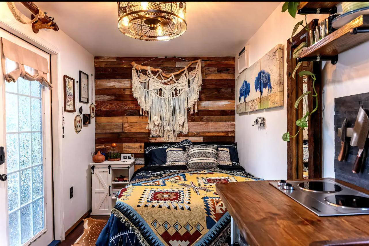 탬파 Cozy Af Tiny-House Oasis 빌라 외부 사진