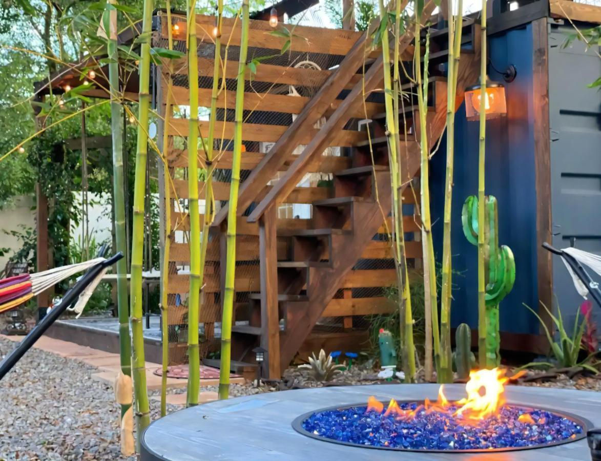탬파 Cozy Af Tiny-House Oasis 빌라 외부 사진
